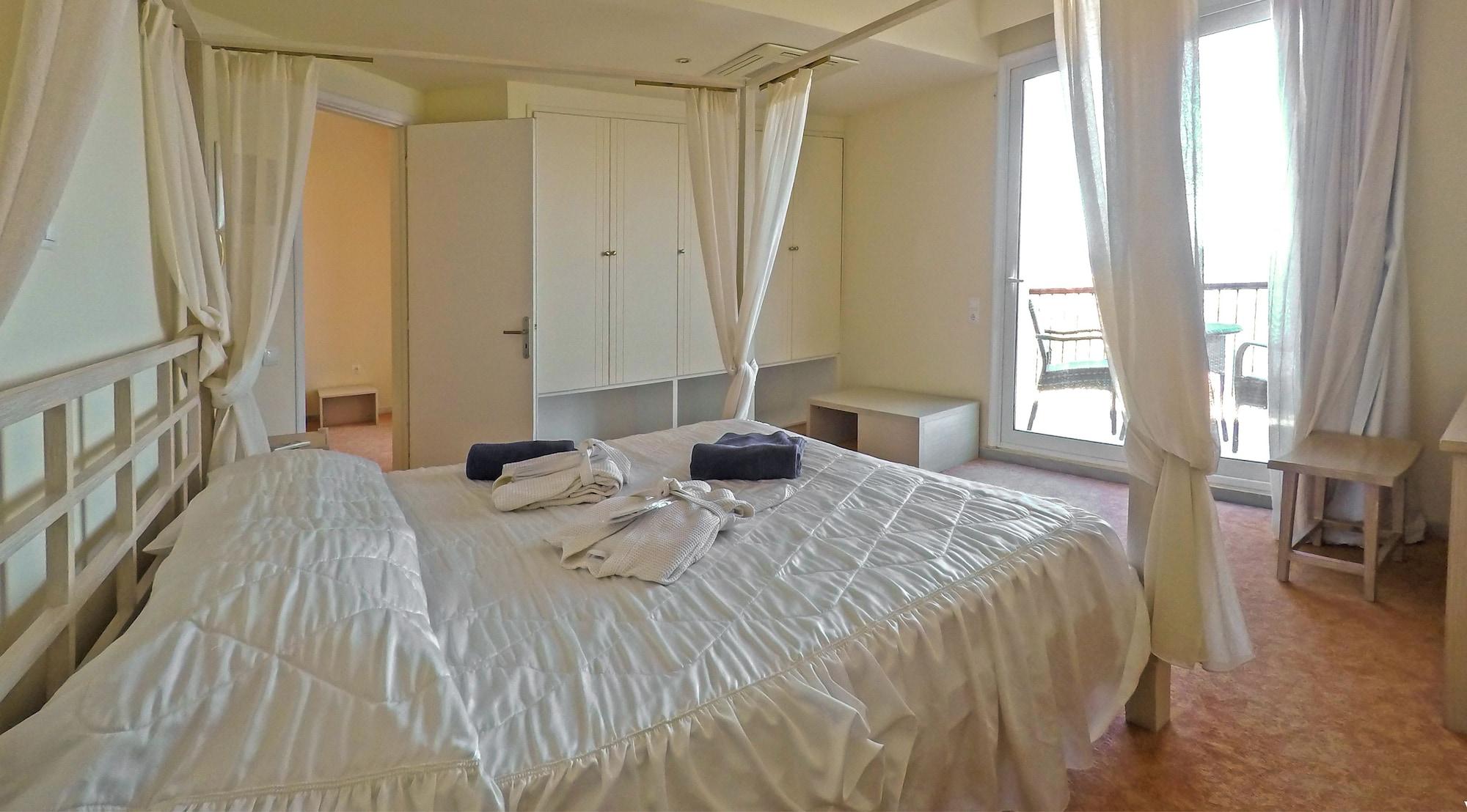 Erytha Hotel & Resort Chios Karfas Exteriör bild