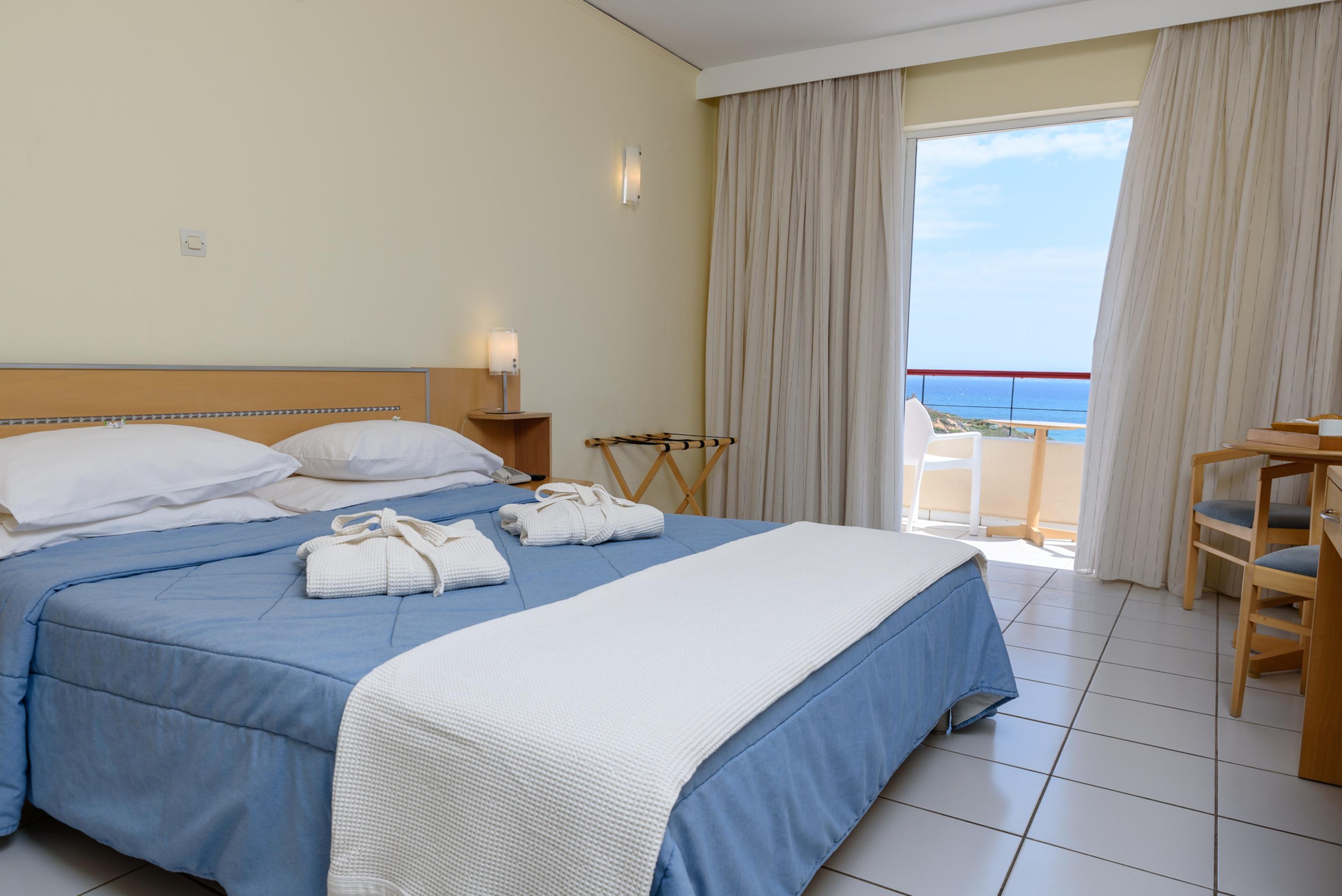 Erytha Hotel & Resort Chios Karfas Exteriör bild