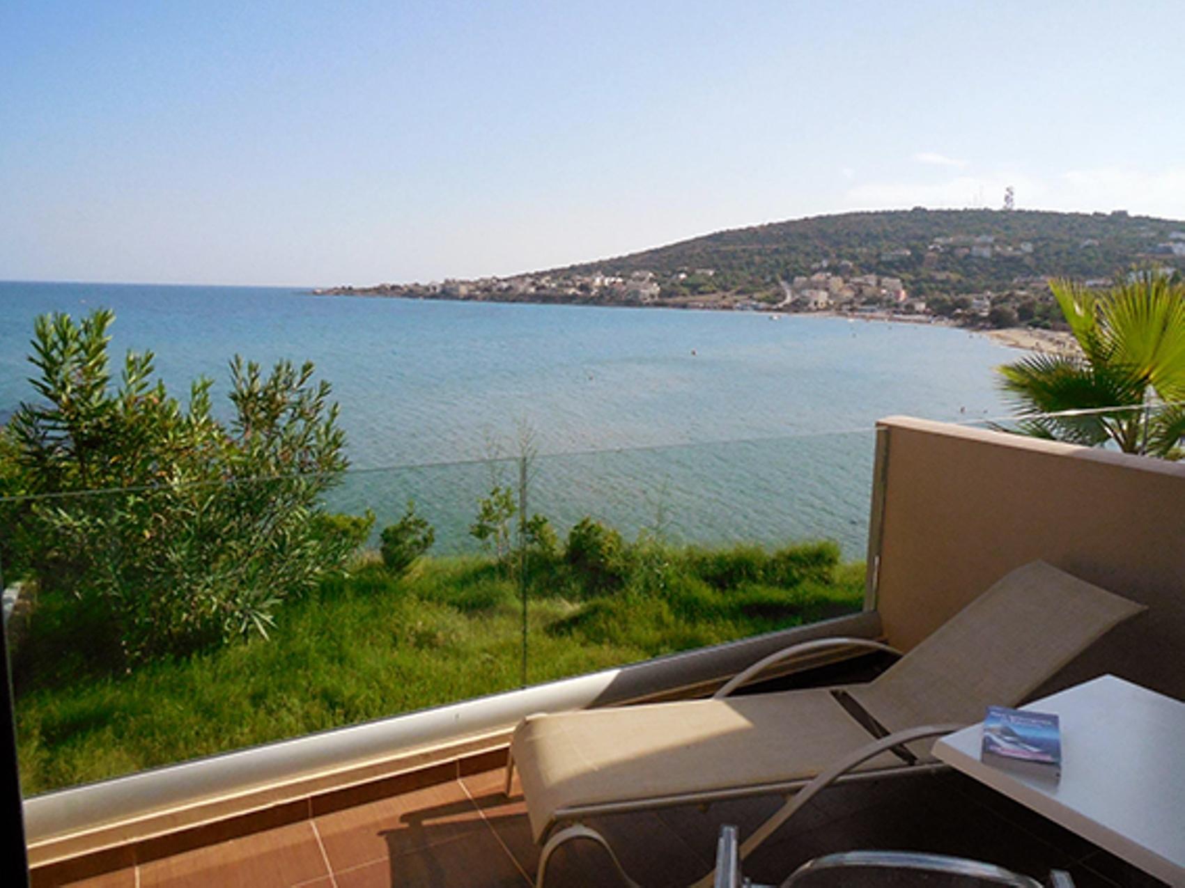Erytha Hotel & Resort Chios Karfas Exteriör bild
